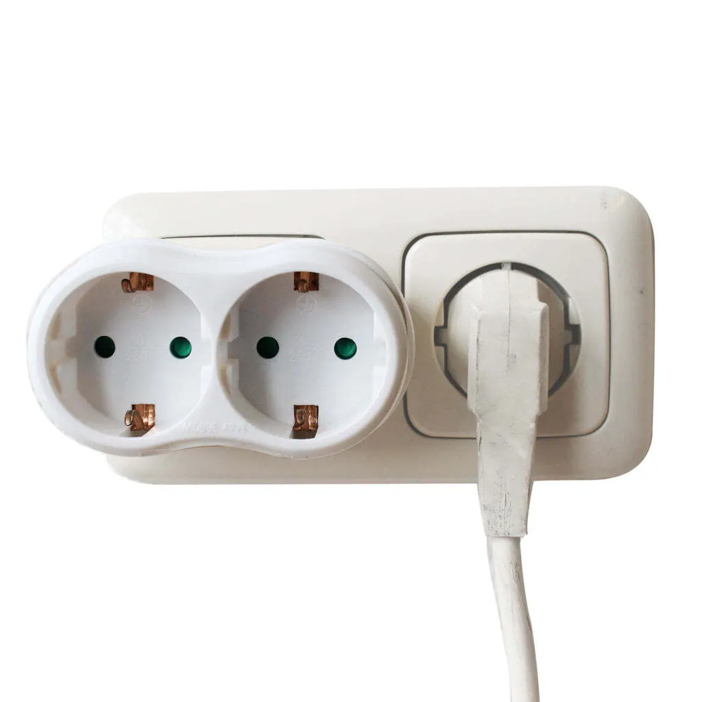 Prise mâle bidirectionnelle avec terre Scanpart pour câble électrique
