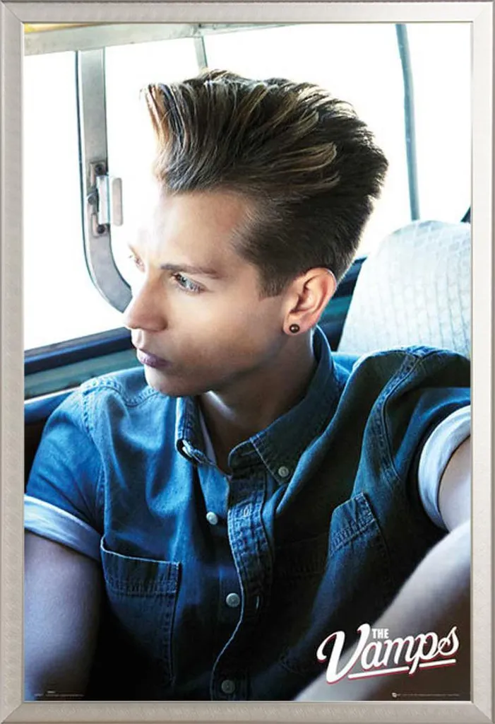 Regalo Fan The Vamps: Poster James + Cornice Argento 61x91,5 cm - 1