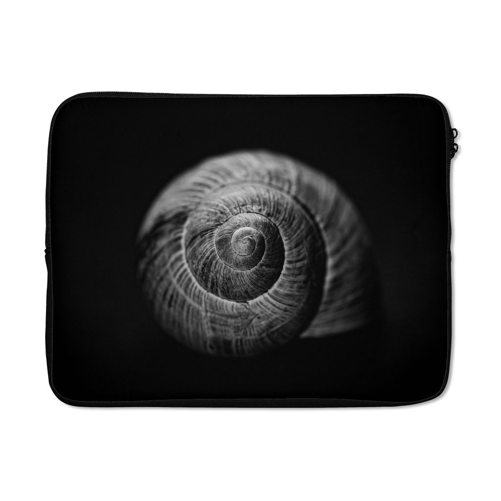 MuchoWow Laptop Hülle 17 Zoll Laptoptasche Schnecke - Tiere - Schwarz - Weiß - Schneckenhaus - Zipper - Schutzabdeckung
