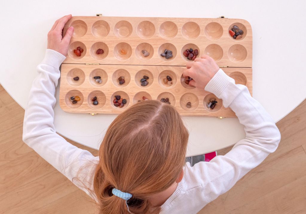 Betzold HUS Steine-Spiel - beliebtes Strategiespiel für 2 Produktbild 4