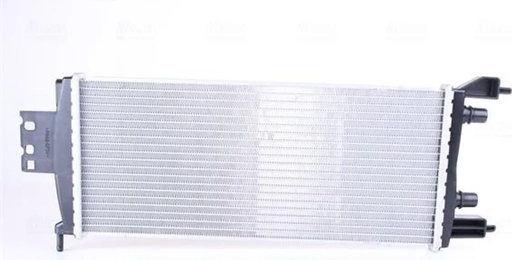 Évitez la surchauffe : Radiateur NISSENS 606763 pour Renault Scenic