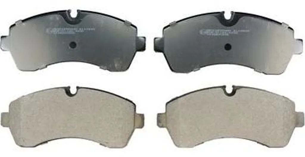 Plaquettes de Frein Haute Performance B110933 pour Freinage Puissant