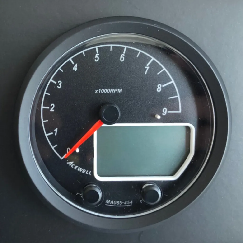 Compteur ACEWELL Analog DZM 9000rpm avec Tachymètre Digital Intégré
