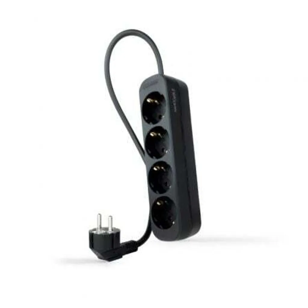 Regola NANOCABLE 10.37.0004-NS-BK (1,4 m)