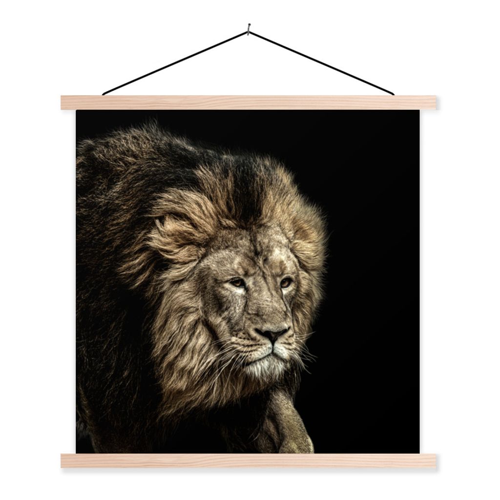 MuchoWow Textilposter Löwe - Tiere - Schwarz 60x60 cm mit holzfarbenen Rahmen - Wanddekoration