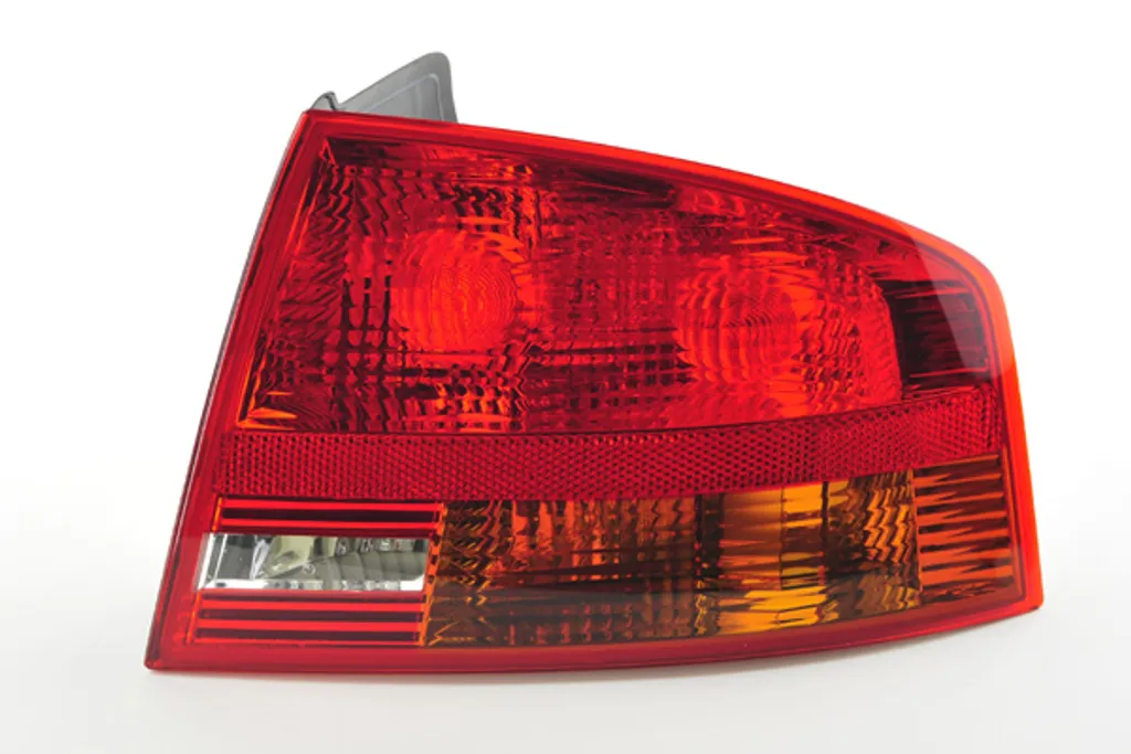 Feu arrière Johns pour Audi A4 8E 2004-2008 côté passager droit extérieur