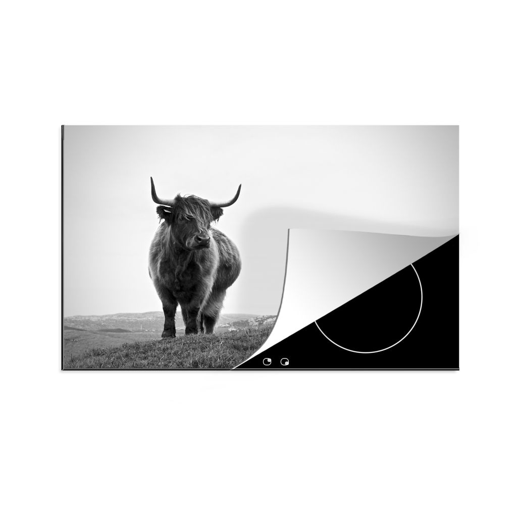 KitchenYeah Herdabdeckplatte Tiere - Schottische Hochlandbewohner - Schwarz und weiß - Natur - Ländlich , 80x52cm, Küche Deko, Glaskeramikkoch...