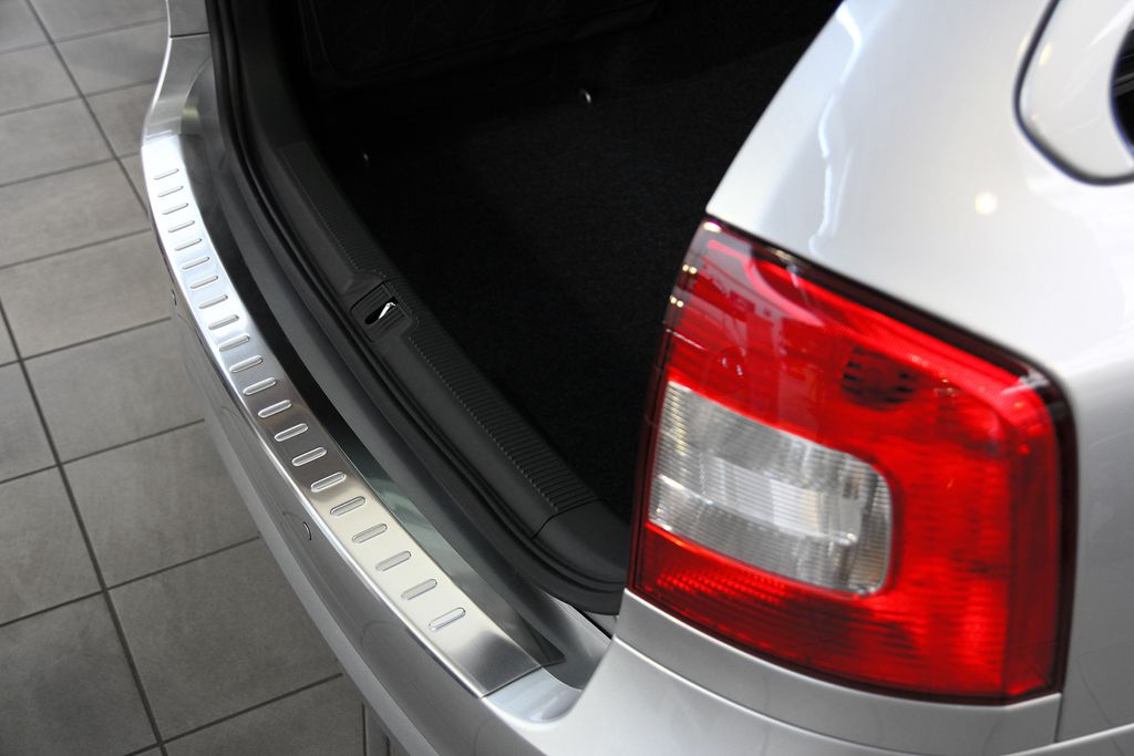 Ladekantenschutz passend für Skoda Octavia 2 Kombi Edelstahl Bj.2004-2013