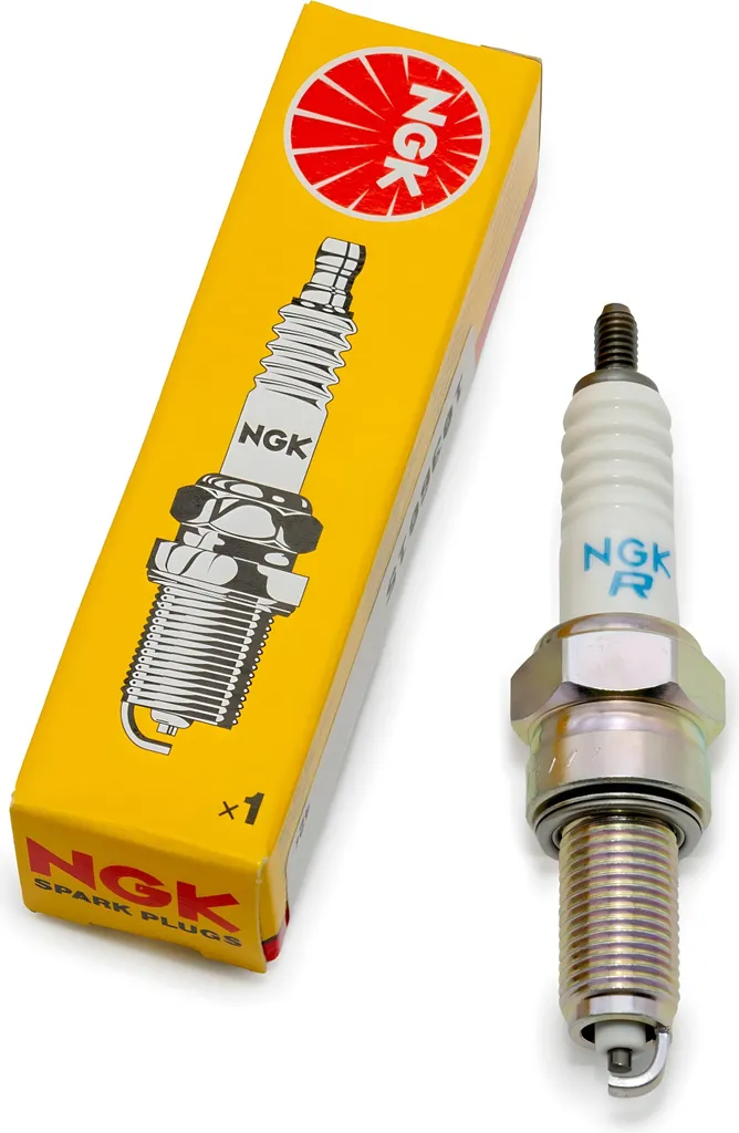 Coppia Candele Moto NGK CPR6EA-9S 1582 - Qualità OEM Honda Suzuki