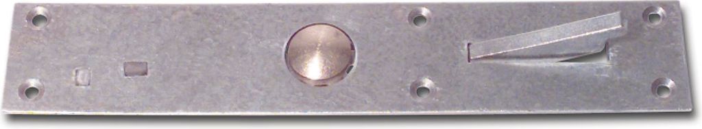 Tasterschnapper mit Messingtaster, Platte 192 x 35 mm, Stahl verzinkt | Fensterfeststeller