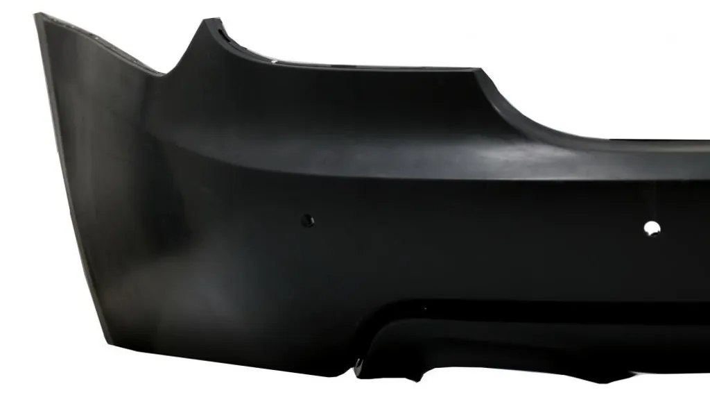 Bouclier arrière Pack M pour BMW E60 avec diffuseur et radars PDC 24mm