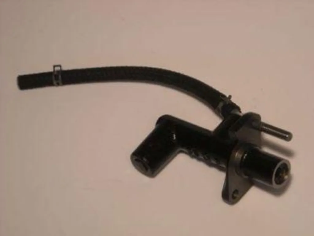 Problème pédale embrayage Mazda 6 ? Solution émetteur AISIN QZ-041