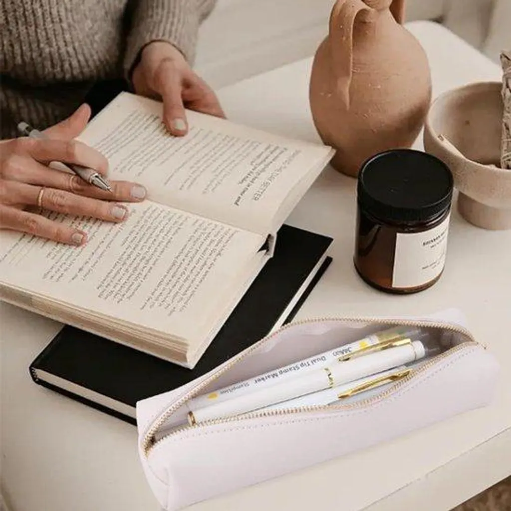 Petit organiseur de bureau similicuir blanc avec pochette stylos