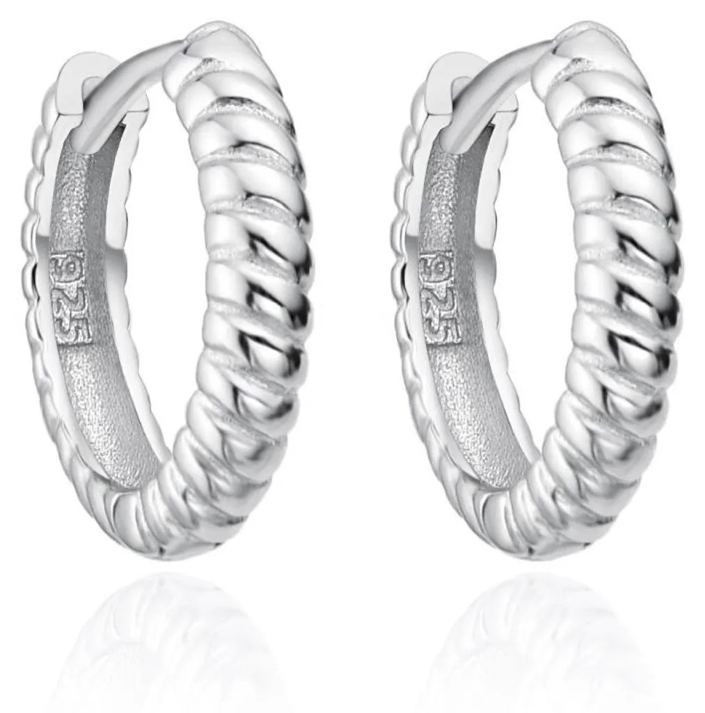 Boucles d'oreilles en argent massif, style minimaliste et éclat durable
