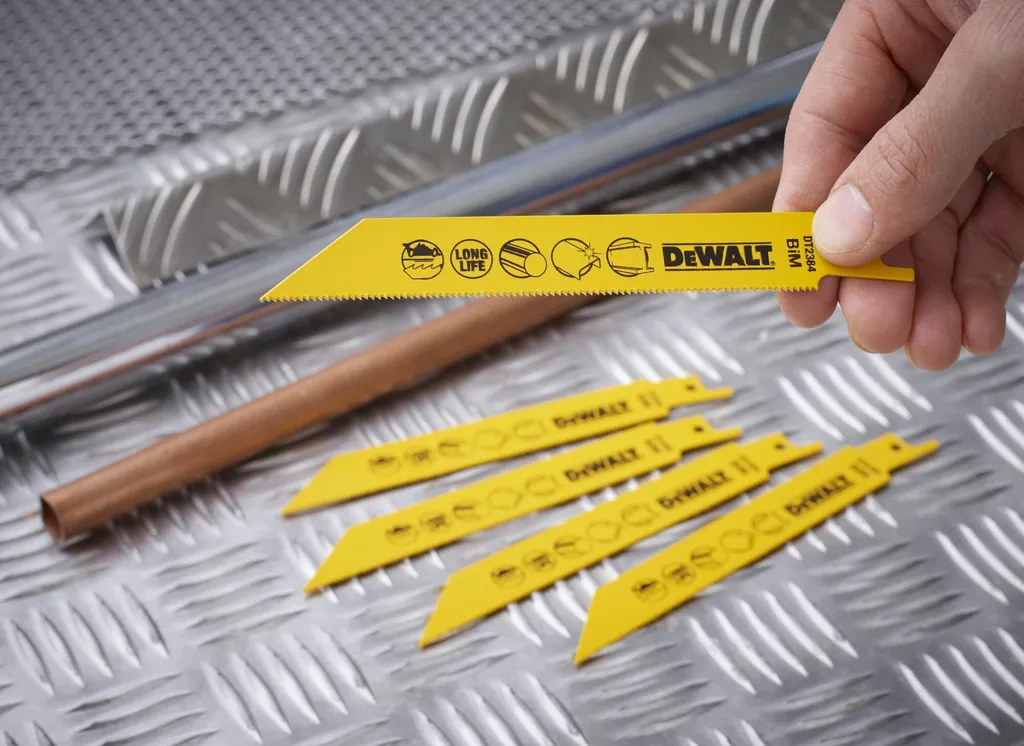 DEWALT Saebelsaegeblatt BIM Metall 152mm - 5