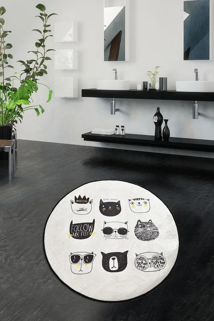 Sortie de bain multicolore design pour une salle de bain moderne et chic