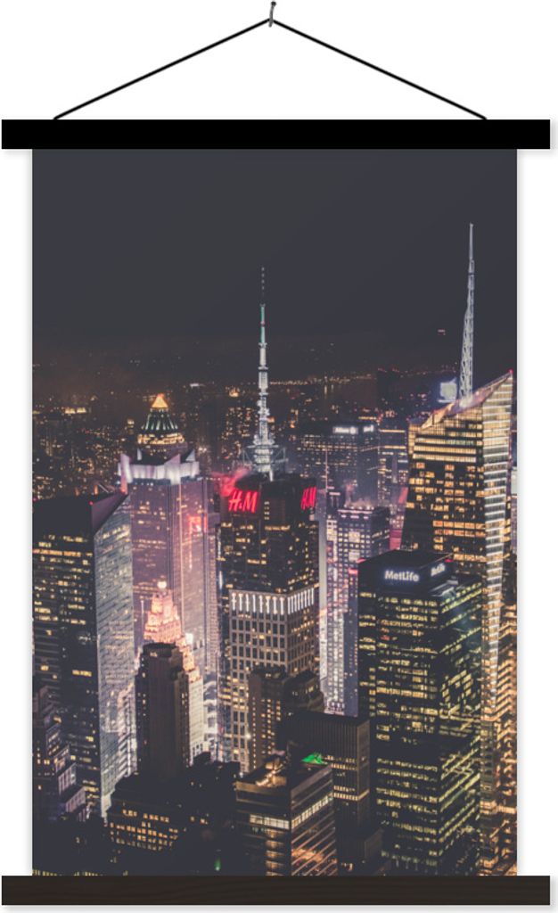 MuchoWow Textilposter New York - Nacht - Logo 120x180 cm mit schwarzem Rahmen - Fotos