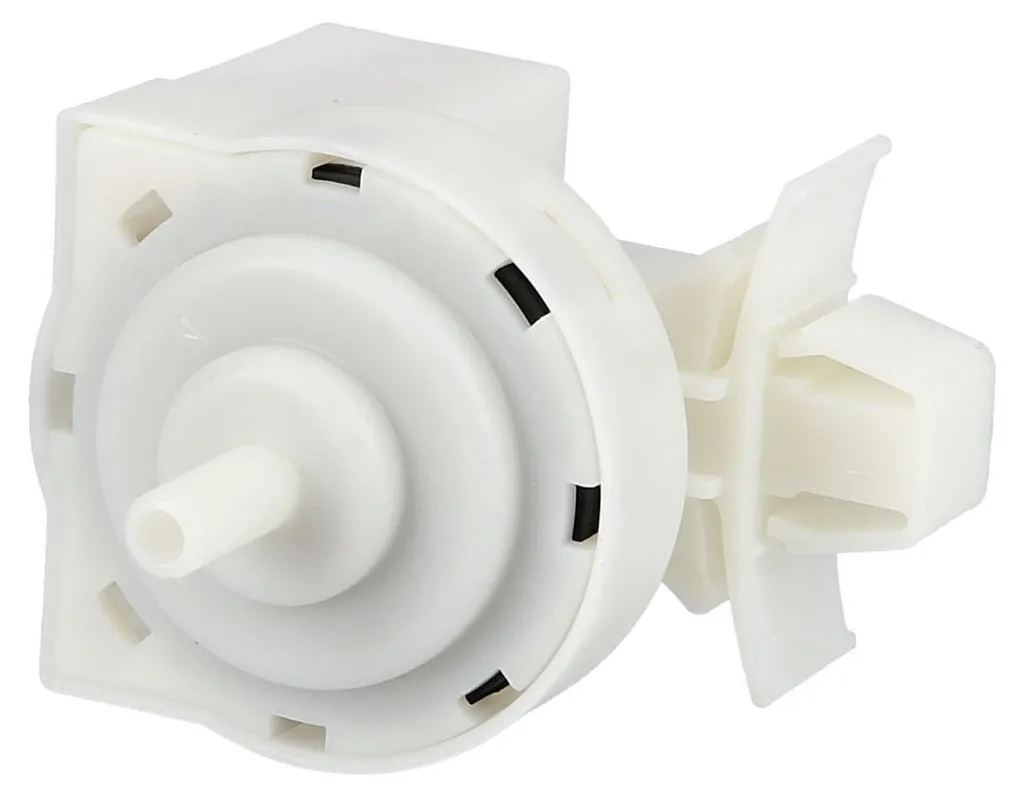 Pressostat pour réparer une panne de vidange sur lave-linge Gorenje