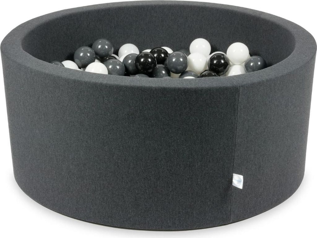 Dry Graphite Pool 90x40 mit 300 Bällen: weiß, Graphit, schwarz, weißer Pullover