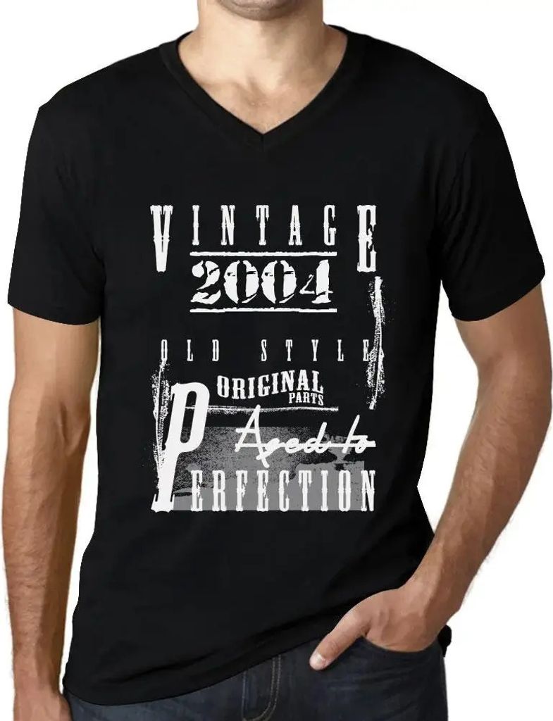 Herren Grafik T-Shirt V-Ausschnitt Originalteile in Perfektion gealtert 2004 – Original Parts Aged to Perfection 2004 – Geschenk 20. Geburtstag