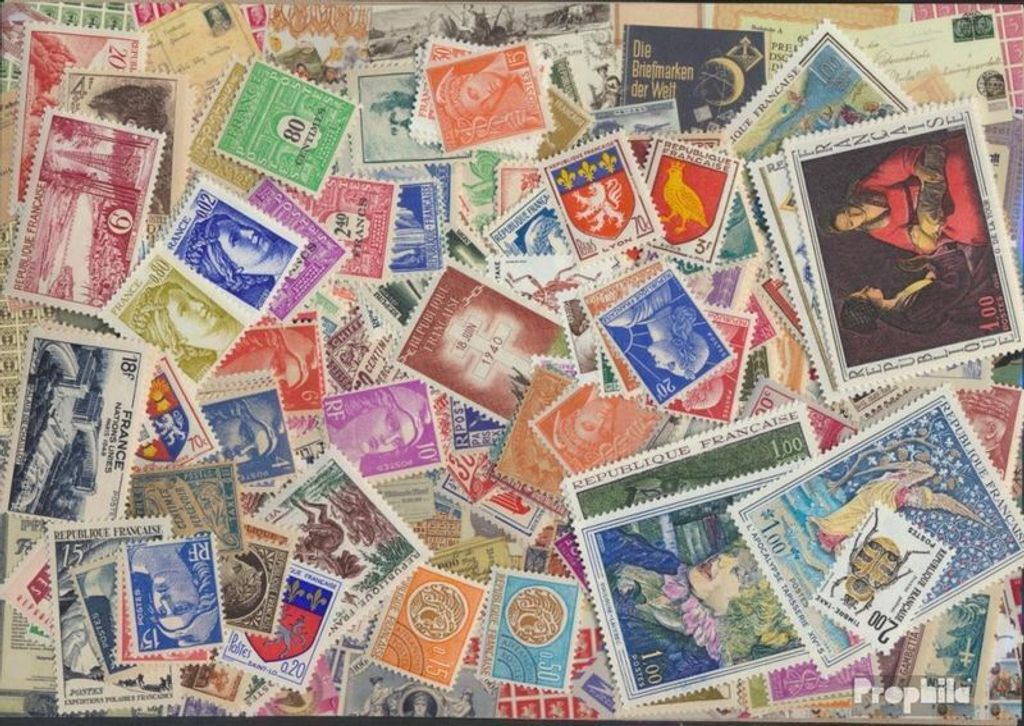 Briefmarken Frankreich 300 verschiedene Marken postfrisch