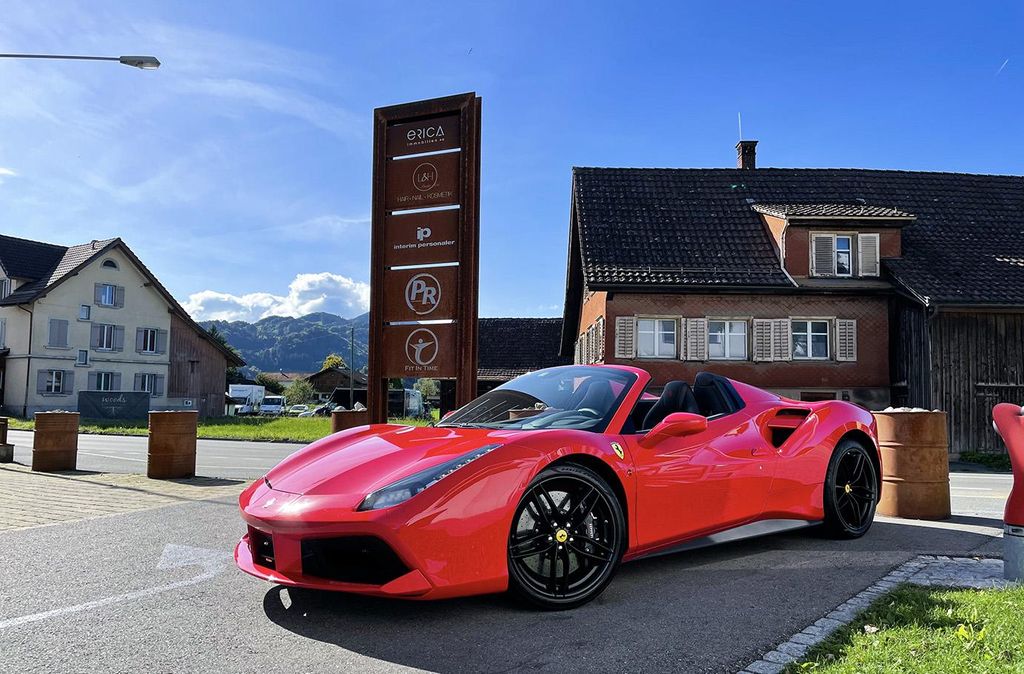 mydays Ferrari mieten Au SG (3 Std.); Erlebnis verschenken oder selbst erleben; Gutschein für 1 Person(en)