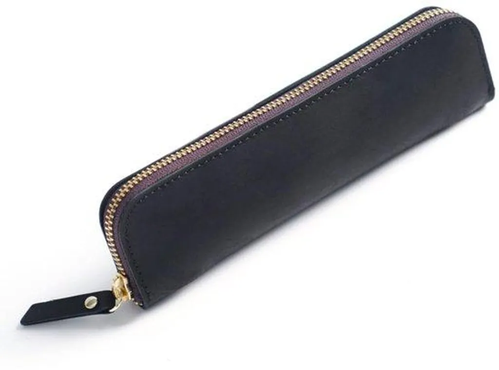 Trousse vintage avec 4 pinces métalliques et boucle en cuir souple