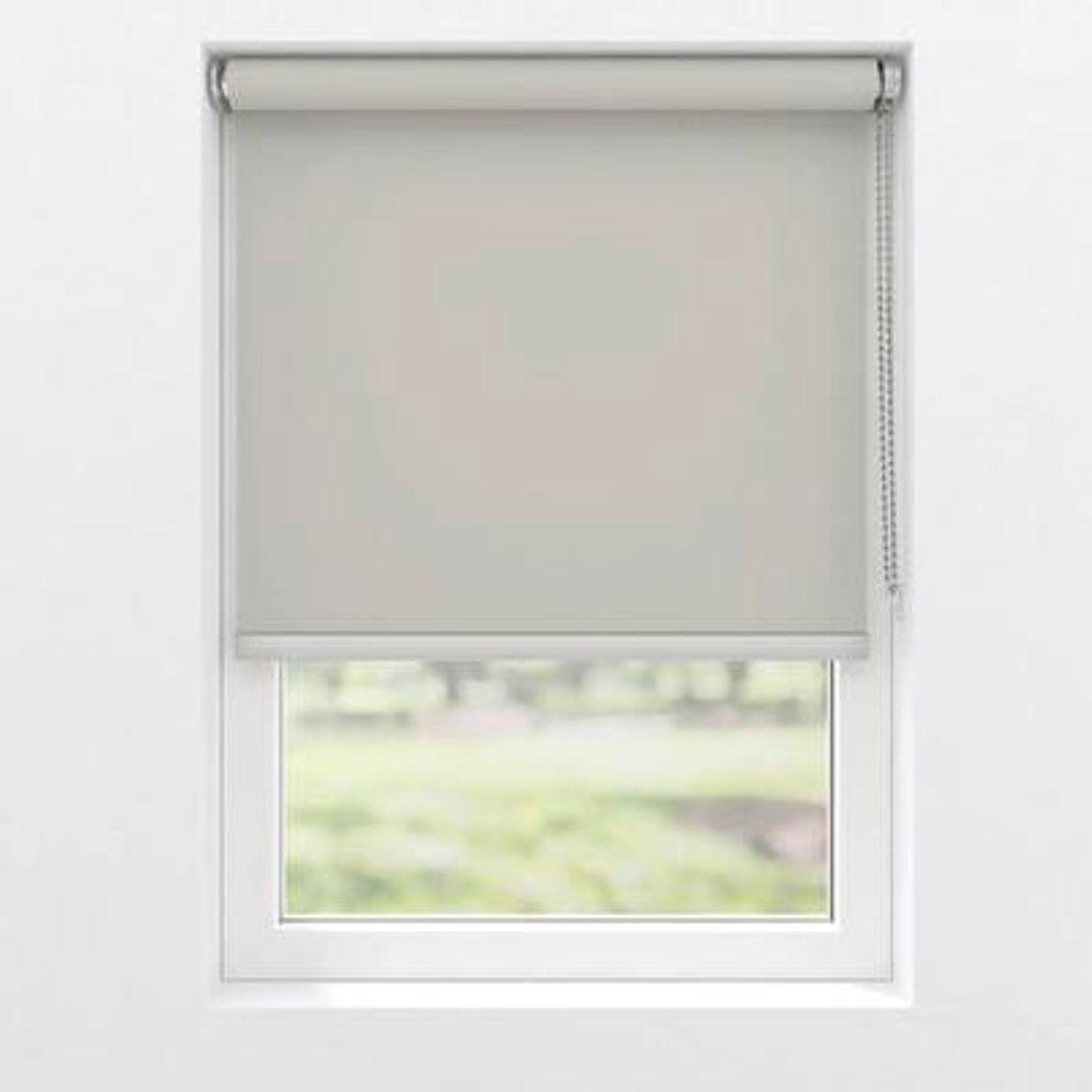 SOLUNA Verdunkelungsrollo colormatch V50 silber mit farblich abgestimmter Mechanik und Rückseite 160x190 cm inkl. Klemmt