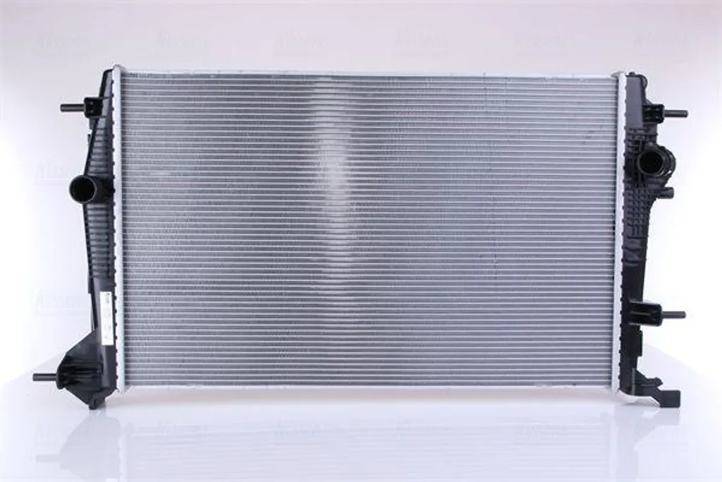Radiateur de rechange Scenic III NISSENS 637648 pour entretien moteur OE