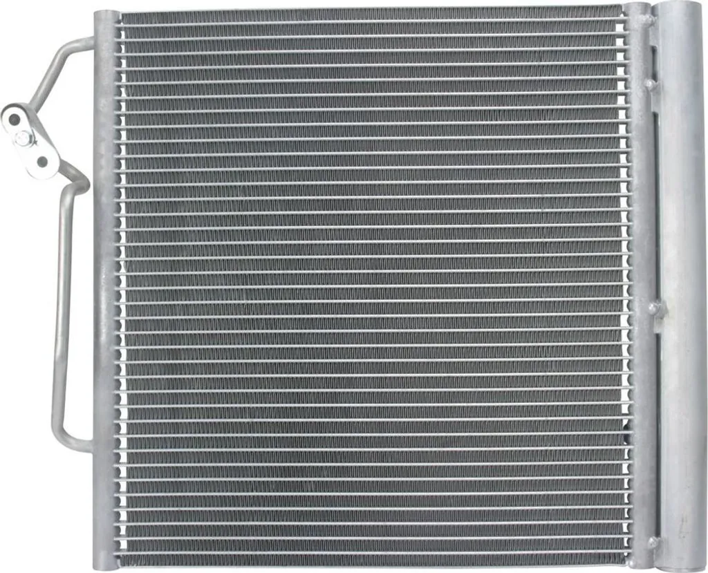 Réparer la clim de votre Smart avec le condenseur Bosch R134a 384x377 mm