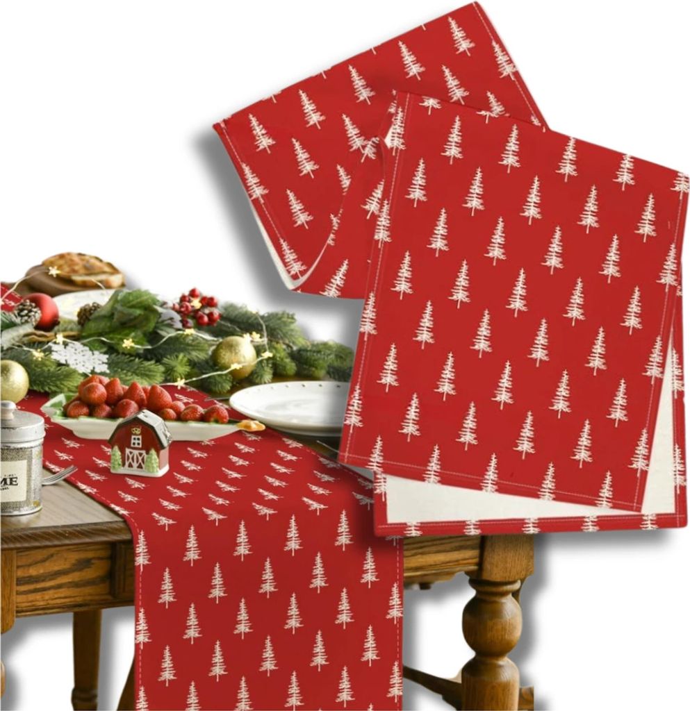 Roter Tischläufer für den Weihnachtstisch