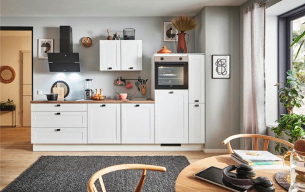 PICCANTE Plus Küchenzeile ohne Geräte Bella 310 cm weiß matt vormontiert Variante rechts 4067368008594