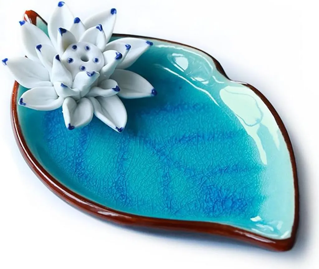 Porte-encens en Porcelaine Design Lotus - Céramique Faite Main 12cm