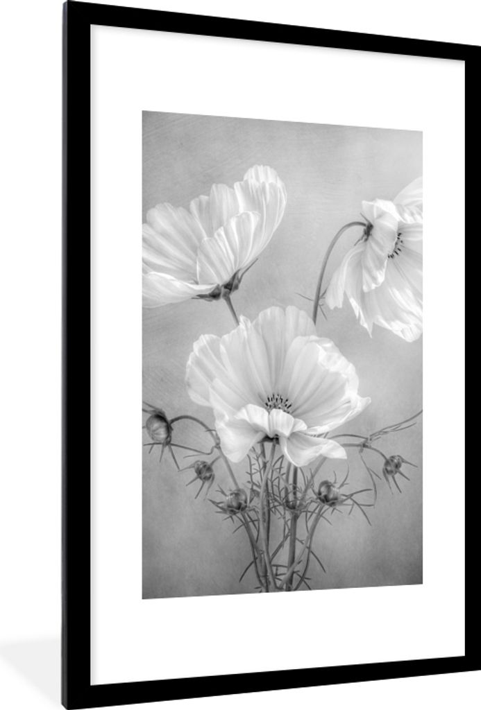 MuchoWow® Gerahmtes Poster Stilleben - Blumen - Schwarz und Produktbild 