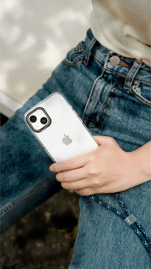 Coque iPhone 16 Plus Transparente Rhinoshield - Idéale Usage Quotidien Chic - 3