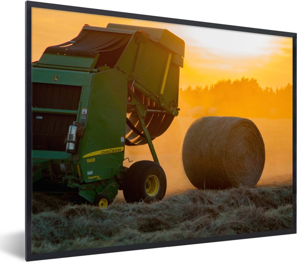 MuchoWow® Gerahmtes Poster Bauernhof - Heu - Wiese - Feld - Produktbild 