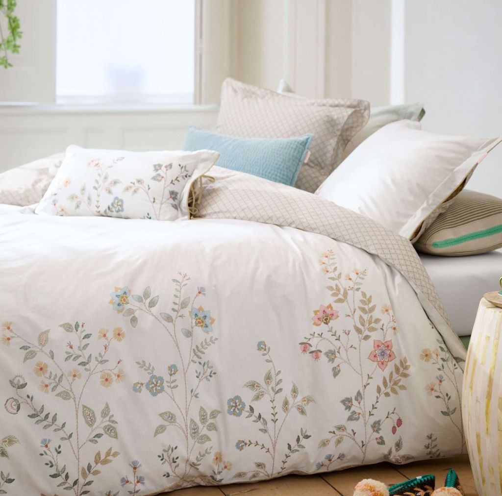 Pip Studio Bettwäsche-Garnitur Campo de Flores Farbe Off-white Größe 135x200+80x80