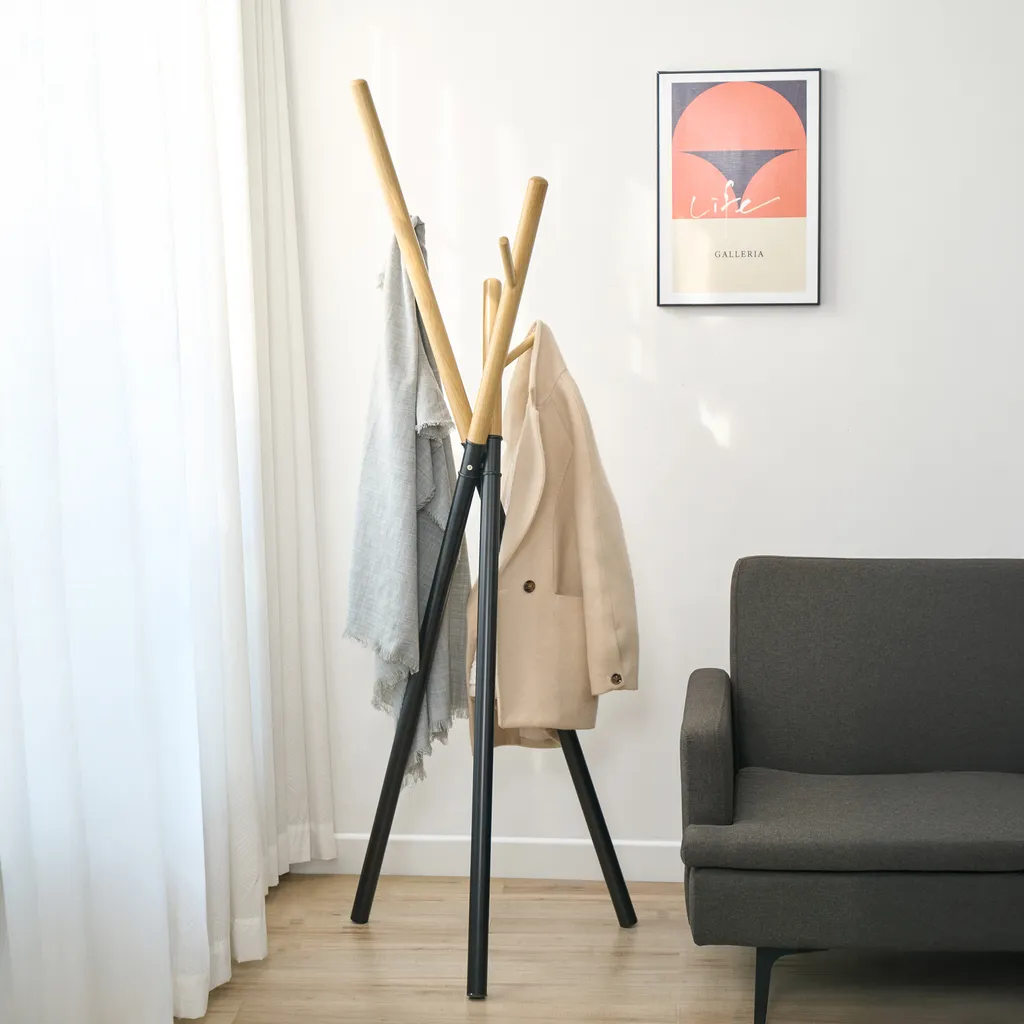 Portant à vêtements design arbre Laerdal 172 cm pour entrée et couloir