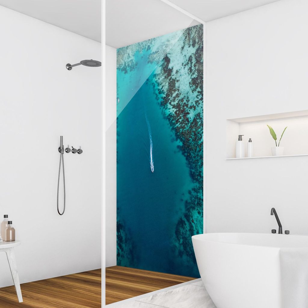 Duschrückwand Strand selbstklebend - 0.61 mm Wandpaneel wasserfest Boot Schiff türkis Maritim Badrückwand fugenlos Premium matt 110x210 cm