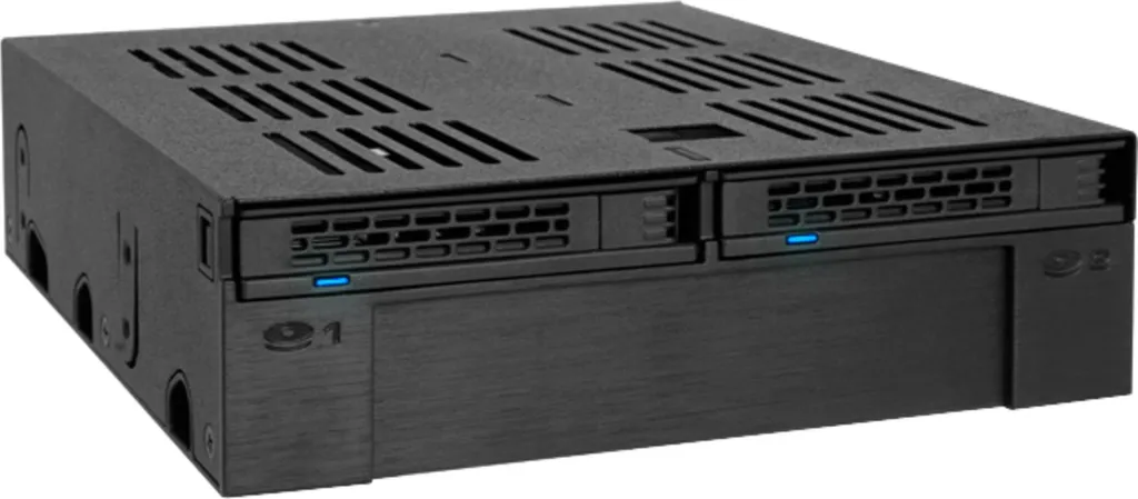 Libérez de la Place : Rack ICY Dock MB322SP-B pour 3 Disques en une Baie