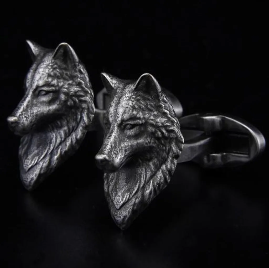 Boutons de manchette tête de loup en relief, finition argent antique