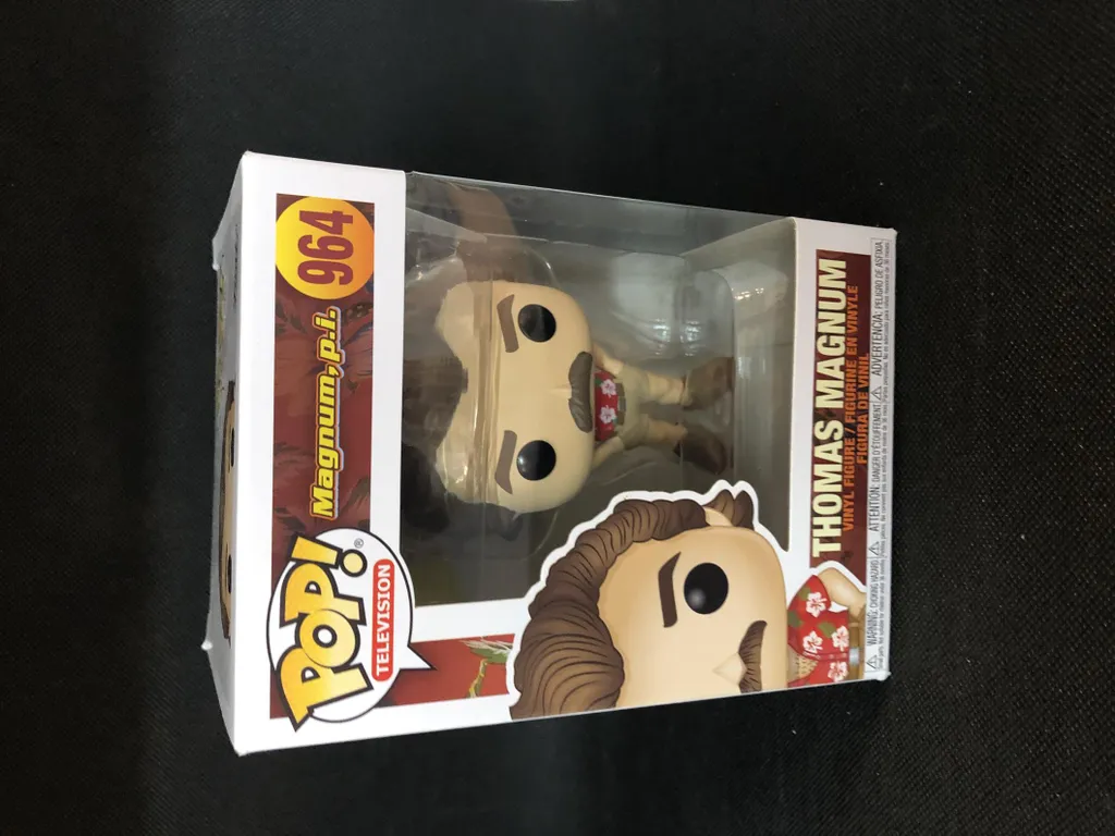 Funko Pop Thomas Magnum 964 avec Chemise Hawaïenne Figurine Vinyl 10cm