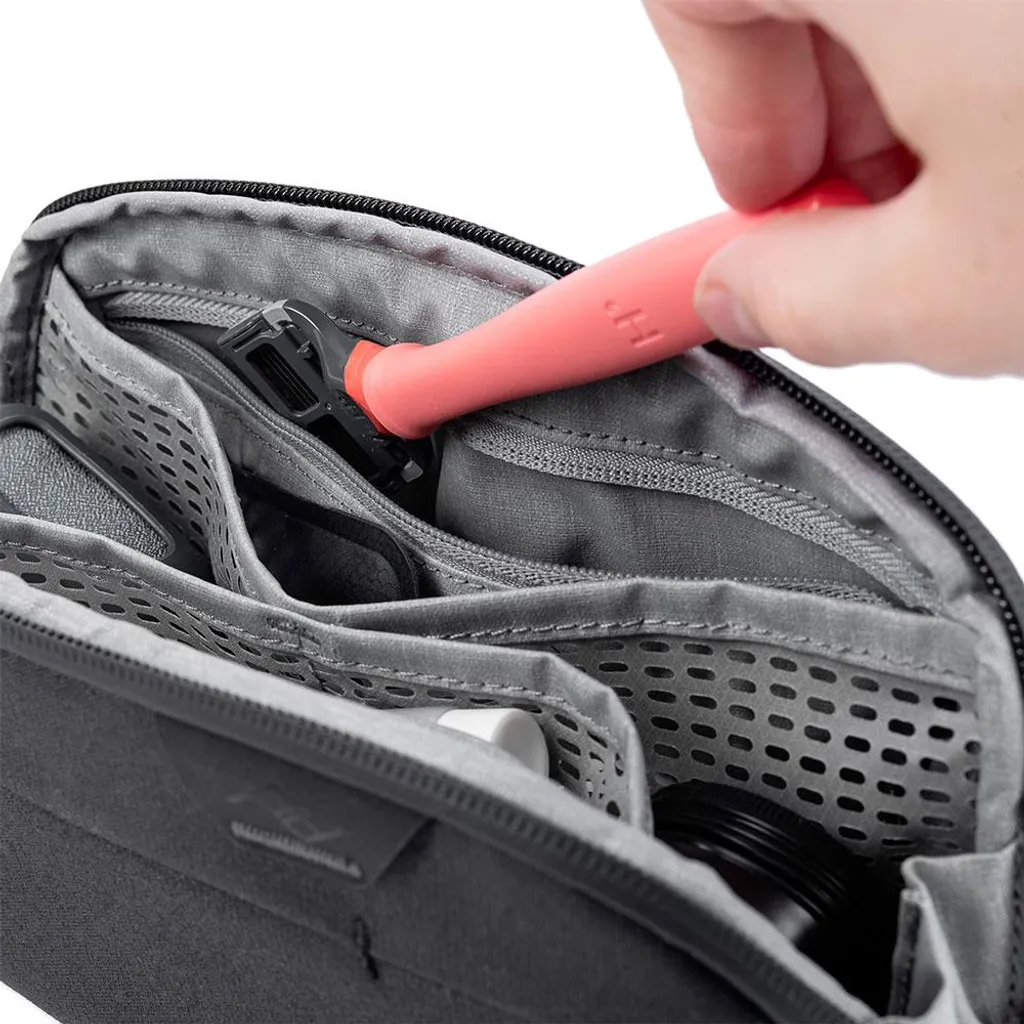 Trousse de Toilette Compacte Peak Design Wash Pouch v2 Small Noire - 9