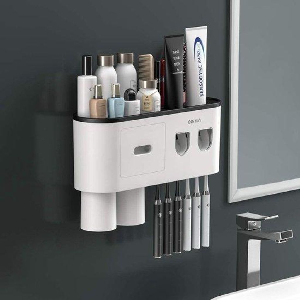 Toothbrush Holder - Luxurious Bathroom Accessories - Sustainable Translated to German:Zahnbürstenhalter - Badezimmer Accessoires - Nachhaltig