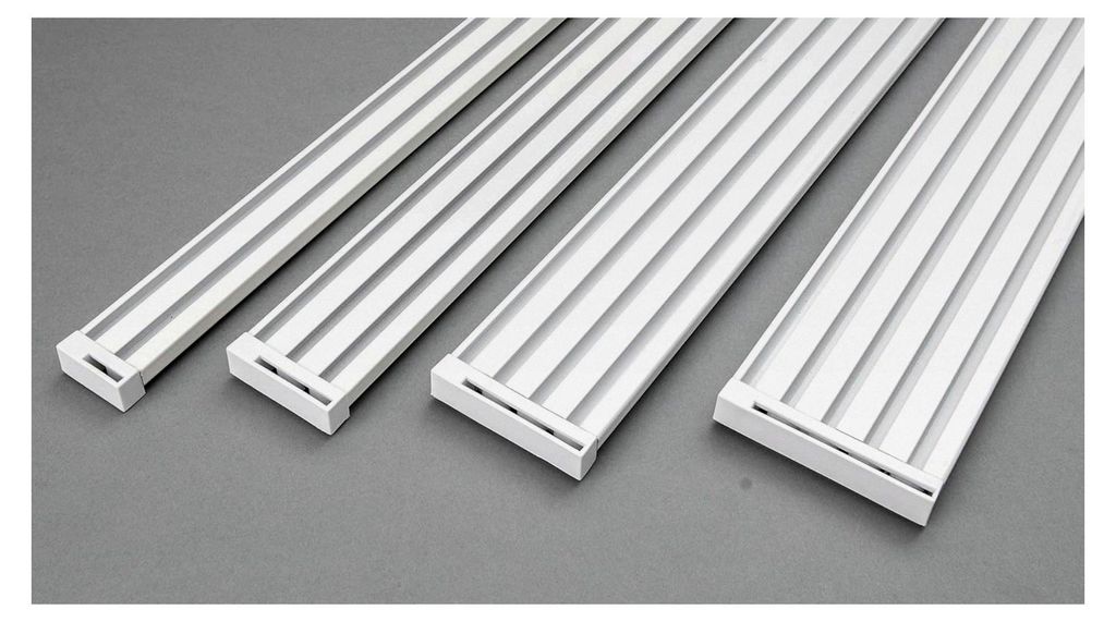 Gardinenschiene aus Aluminium in glänzendem Weiß, 2, 3, 4, 5-läufige Deckenbefestigung (4-läufig, 200 cm - mit Faltenlegehaken) für Schiebevor...