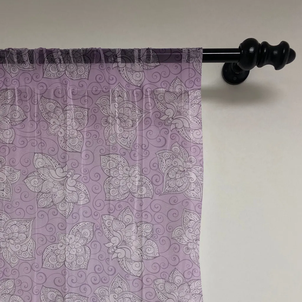 ABAKUHAUS Arazzo floreale, tonalità pastello lilla, motivi floreali e linee ornamentali Zentangle, tessuto satinato setoso per soggiorno e camera da letto, 240 cm x 274 cm, malva, lilla e viola - 2