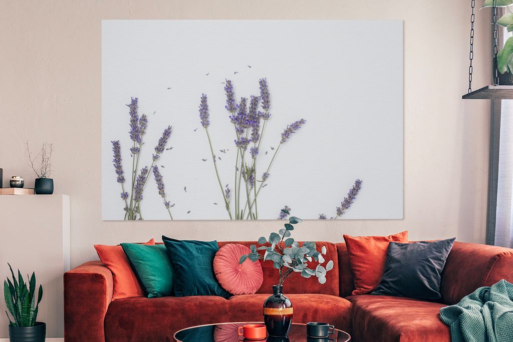 OneMillionCanvasses - Leinwandbilder - 150x100 cm, Kleine lilafarbene Lavendelblüten gegen einen grauen Himmel, Wandbilder Kunstdruck Wanddekora...