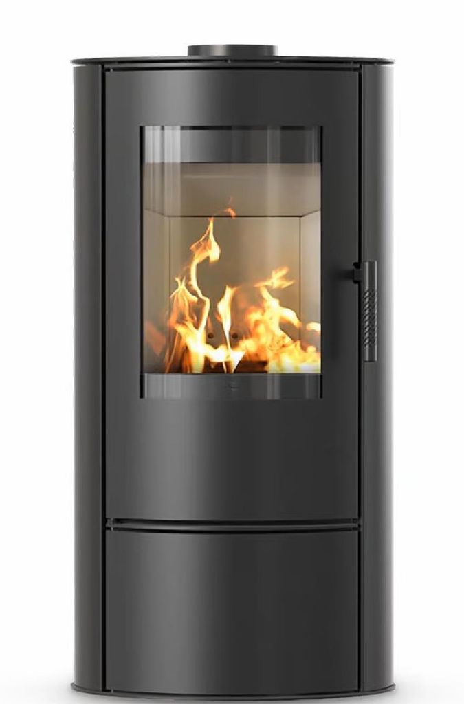 - Ovaler Kaminofen ILDNORD LOKI, runde Sichtscheibe mit 5,5 kW