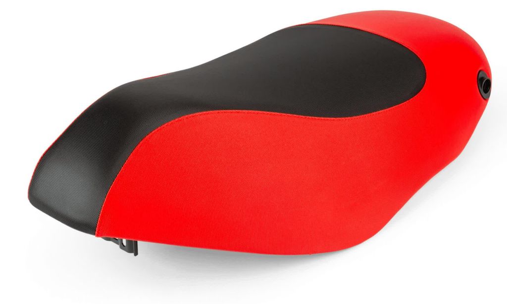 STR8 schwarz/rot Sitz für Piaggio Zip