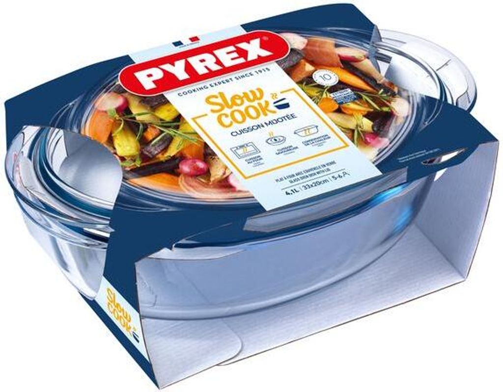 A Pyrex slow cook casserole dish in its packaging.